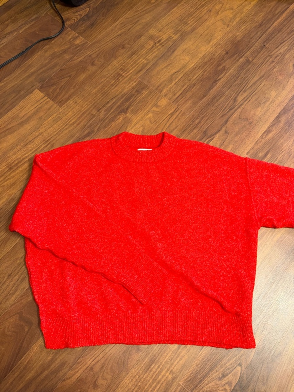 Women’s American Eagle Outfitters Red Crewneck Sweater